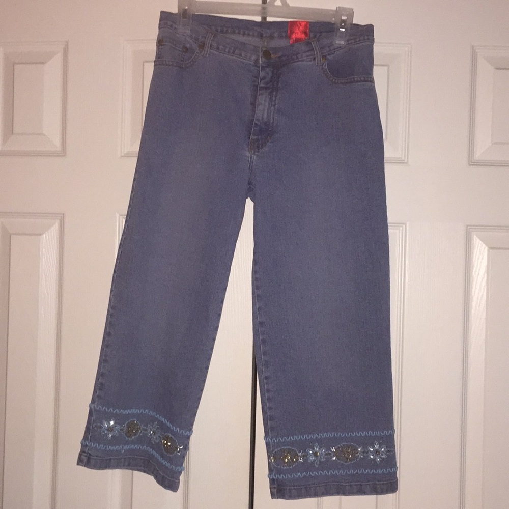 Capri pants